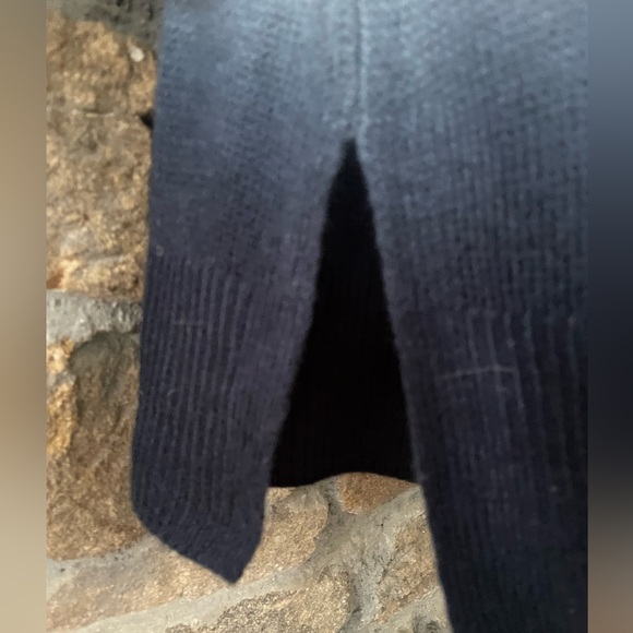 Vince Camuto open shoulder sweater. Navy and gray. Women’s size S. - Picture 7 of 8